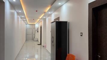 Deluxe Double Room | Interior