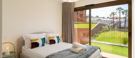 2 間睡房、熨斗/熨衫板、免費 Wi-Fi、床單