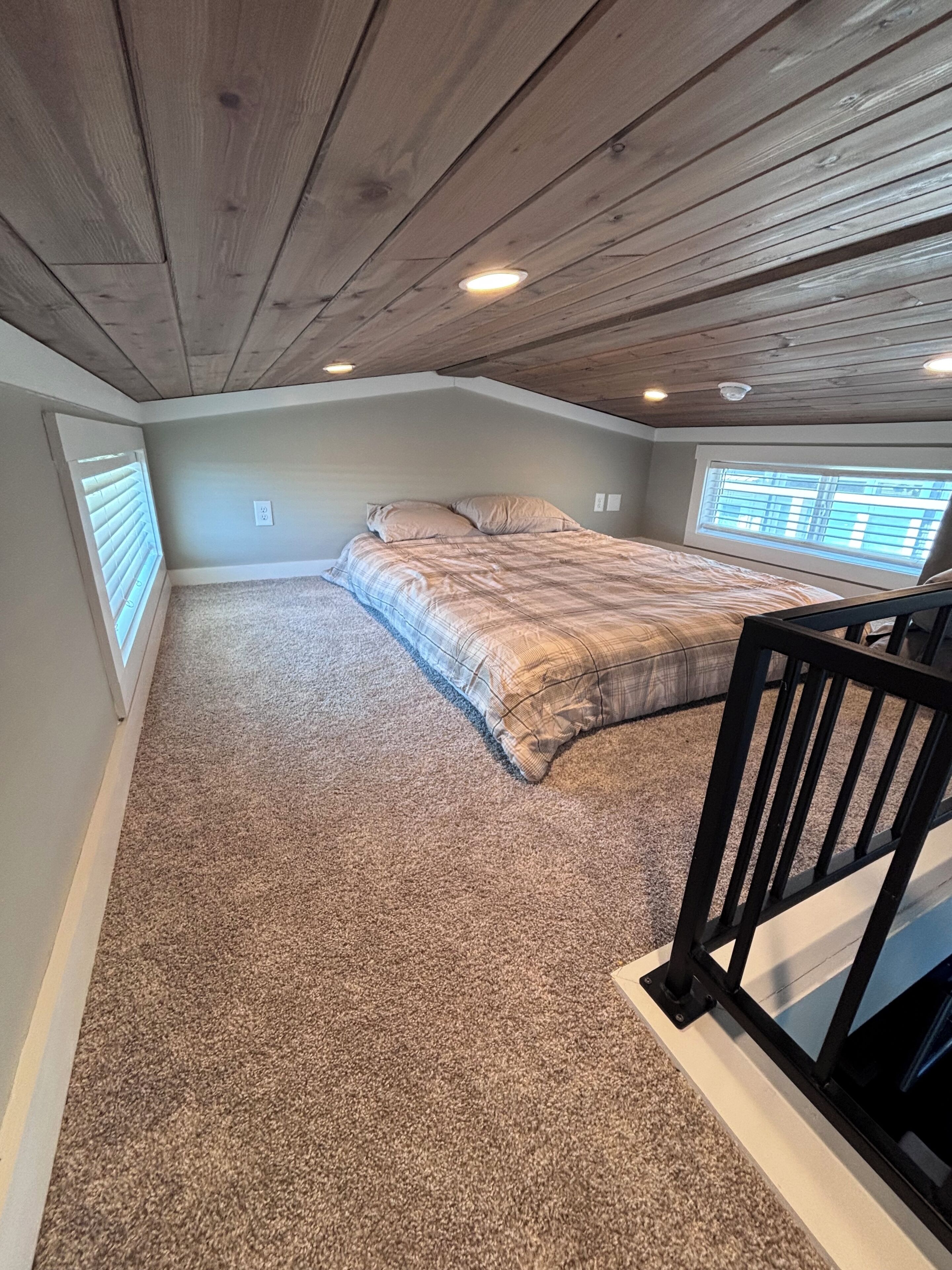 1 室のベッドルーム、WiFi (無料)、ベッドシーツ