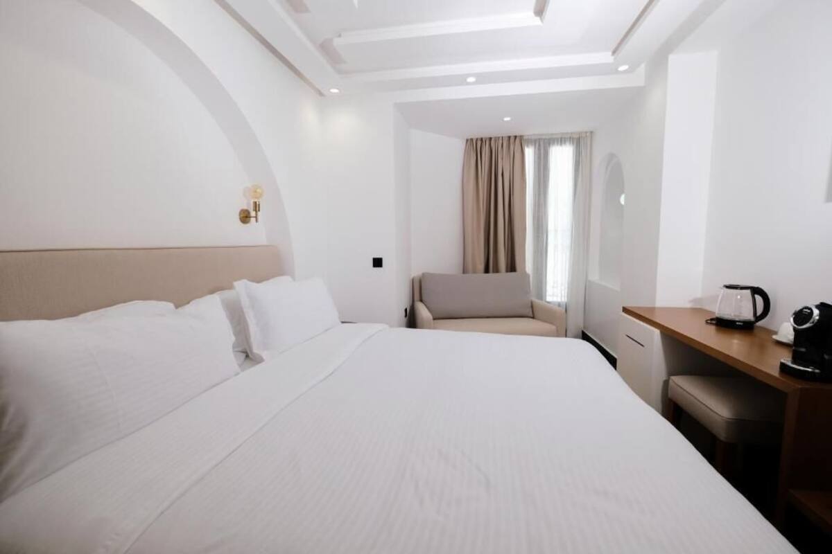 Family Suite, City View | In-room safe, iron/ironing board, free WiFi