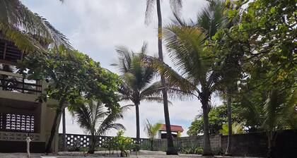 Coconut Ranch | Beachfront