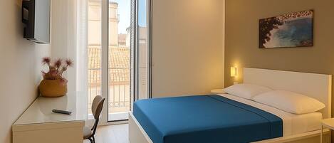 Free WiFi, bed sheets