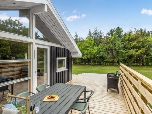 "Josef" - 1.2km from the sea by Interhome