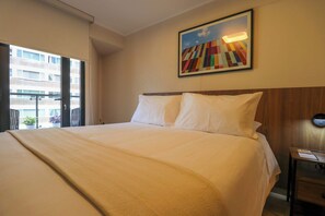 Iron/ironing board, WiFi, bed sheets - w* | Amazing Loft w/ Balcony in Miraflores (Miraflores)