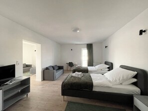 Deluxe Apartment, 2 Bedrooms, Kitchen