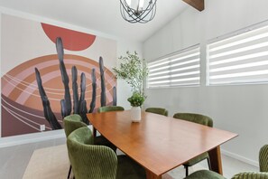 Dining - Gateway to Mesa Adventures (Mesa)