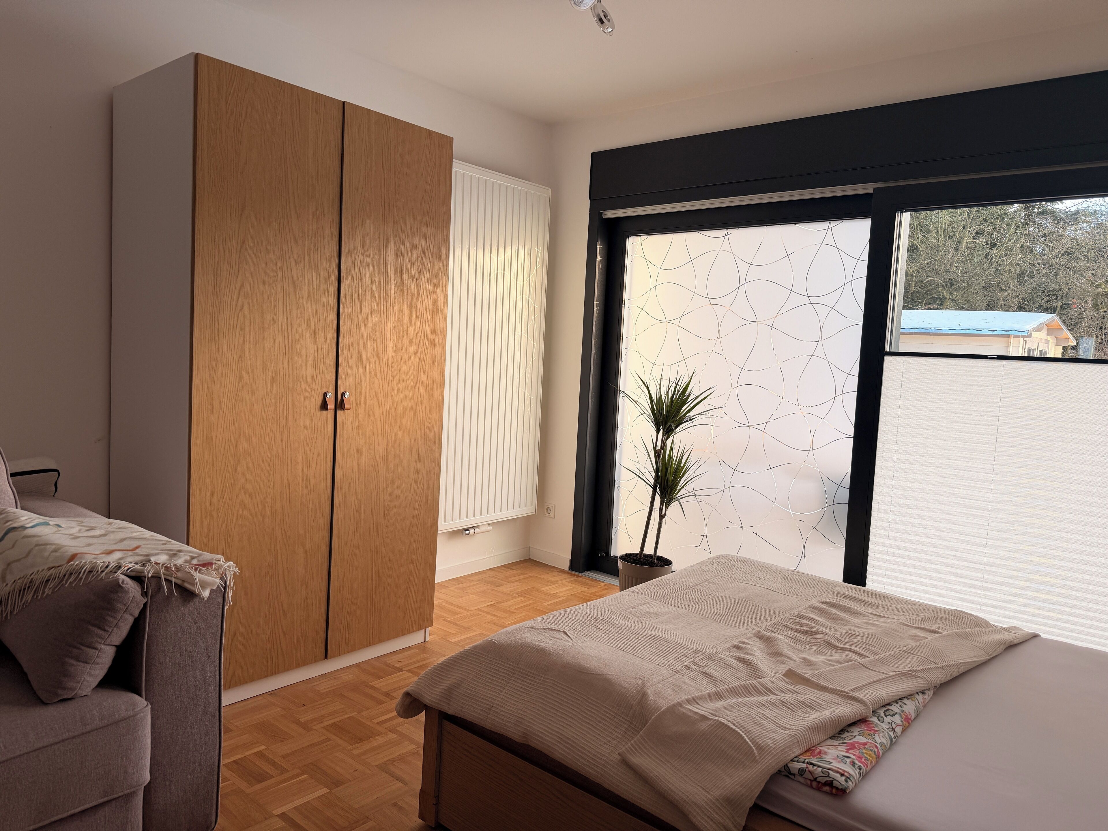 Wifi gratis y ropa de cama 