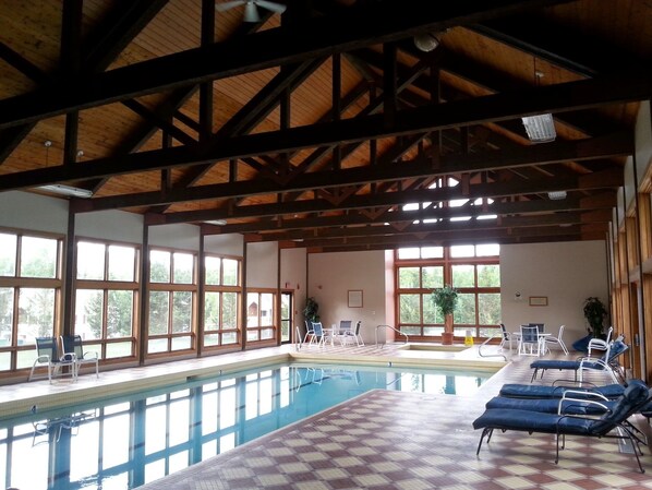 Indoor pool, a heated pool - 5-bedroom house in White Mountains with shuttle to Loon and clubhouse access. (Lincoln)