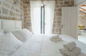 3 bedrooms, iron/ironing board, WiFi, bed sheets - Stone house in village with private pool (kotor)