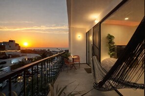 Terrace/patio - Peaceful Retreat w/ Ocean Views - Walk to Beach & Malecón (Puerto Vallarta)