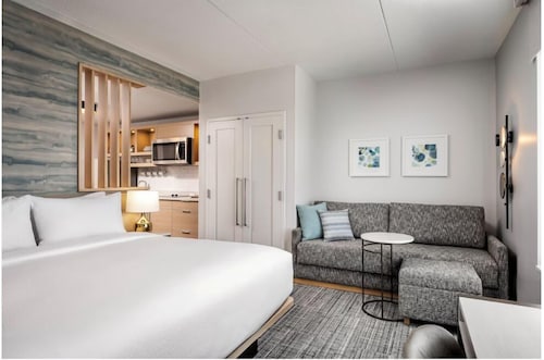 Towneplace Suites By Marriott Victoria Airport Sidney