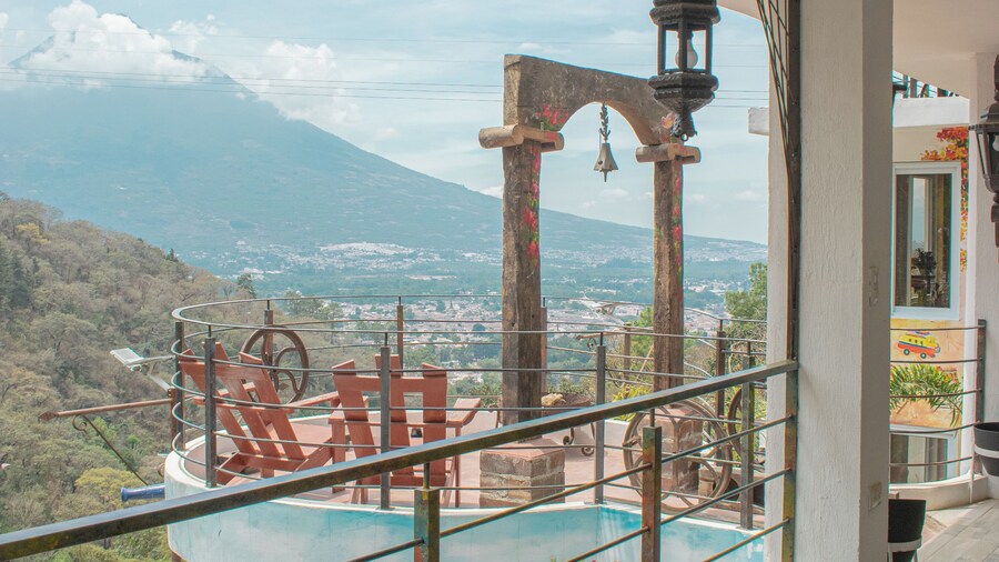 Casa Mural