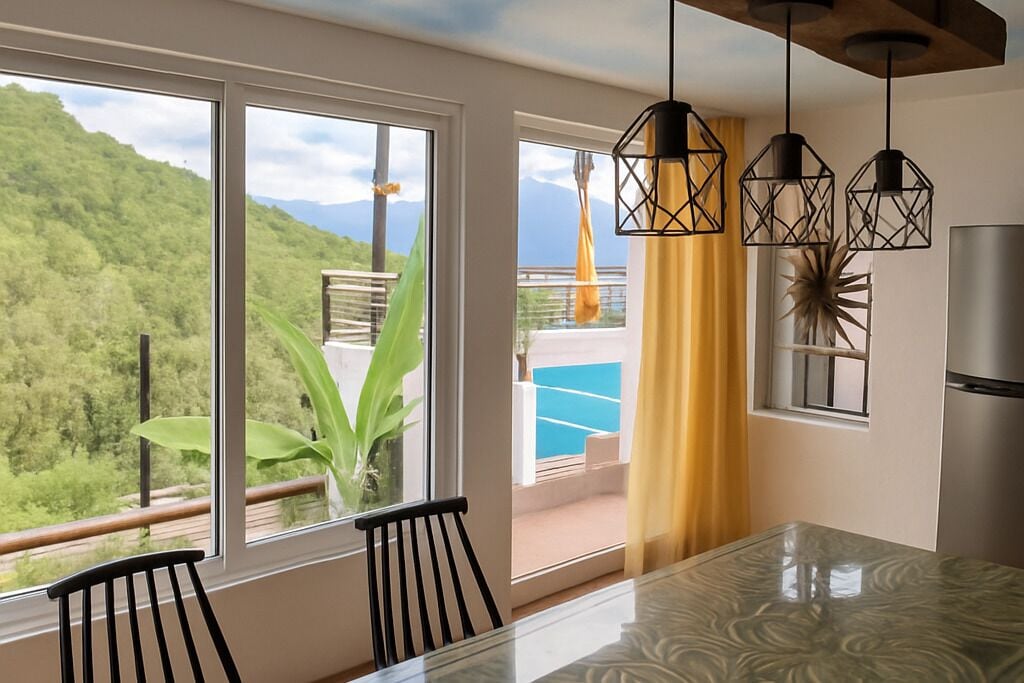 Deluxe appartement, uitzicht op bergen | Dineren