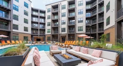 Landing | Incredible 1BD, Gym, Yoga Studio