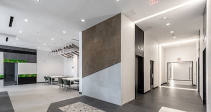 Landing | Chic 1BD, Game Room, Yoga Studio