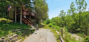Exterior - Cozy 1-bedroom cottage in a quaint Eureka Springs (Eureka Springs)