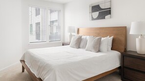 1 bedroom, desk, iron/ironing board, WiFi - Landing | Amazing 1BD, Yoga Studio, Gym (Raleigh)