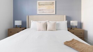 Desk, iron/ironing board, WiFi, bed sheets - Landing | Modern 1BD, Yoga Studio, Rooftop Lounge (Fort Myers)