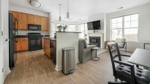 Interior - Landing | Chic 2BD, Pool, Gym (Frederick)