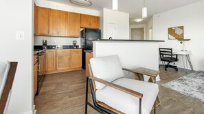 Interior - Landing | Stylish 2BD, Pool, Gym (Frederick)