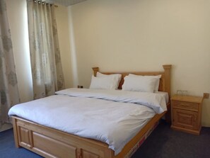 디럭스 더블룸, 산 전망 | 방음 설비, 다리미/다리미판, 무료 WiFi