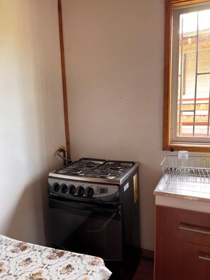 Private kitchen - Giardino Cabins in Lago Ranco (Lago ranco)