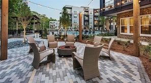 Terrace/patio - Landing | Spectacular 1BD, Gym, Pool (Charlotte)