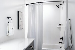 Bathroom - Landing | Stunning 1BD in Central City (Salt Lake City)