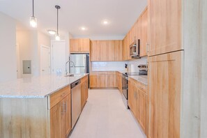 Nicht klassifiziertes Bild, 2 von 28, Schaltfläche