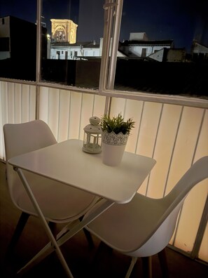 Dining - Fabulous 2-bedroom apartment with AC in charming Granada (Granada)