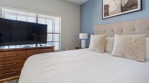 1 bedroom, desk, iron/ironing board, WiFi - Landing | Modern 1BD, Clubhouse, Gym (San Antonio)