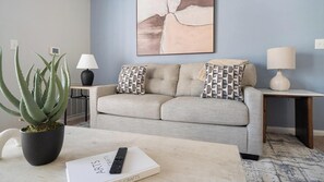 Smart TV - Landing | Modern 1BD, Clubhouse, Pool (San Antonio)