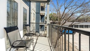 Property grounds - Landing | Stylish 1BD, Gym, Clubhouse (San Antonio)