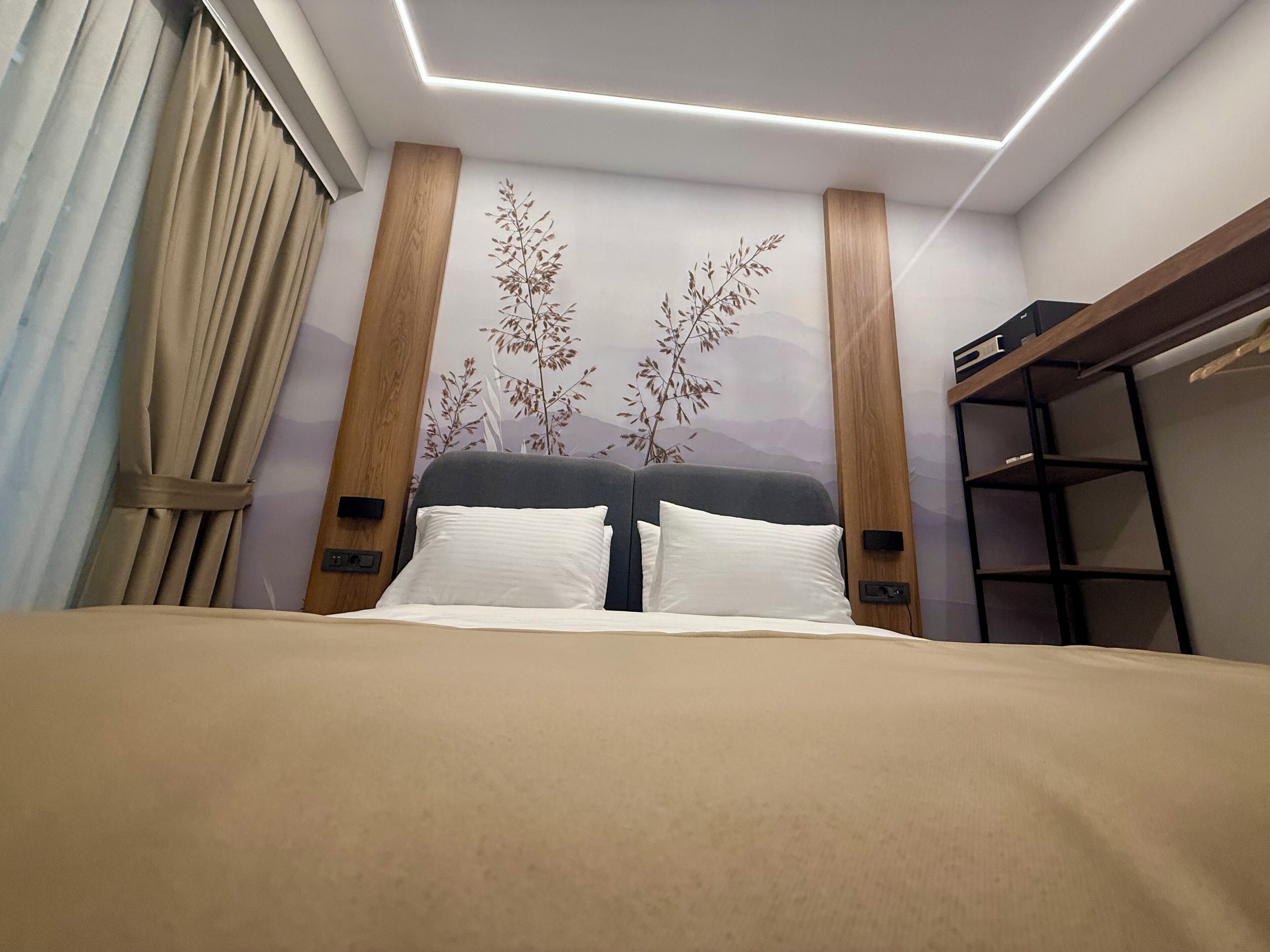 Chambre Triple Deluxe | Literie hypoallergénique, minibar, coffres-forts dans les chambres