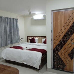 Deluxe Room, City View | Free WiFi - Hotel Ultra Stay (Bhubaneshwar)