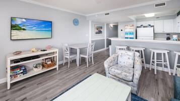 Condo, 1 King Bed with Sofa bed (Pelican Isle 202) | Living area
