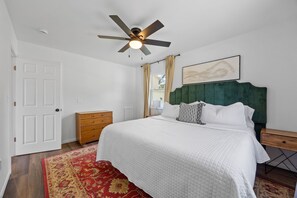 4 makuuhuonetta, Wi-Fi, vuodevaatteet