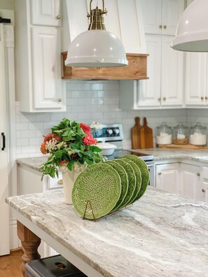 Microwave, oven, stovetop, dishwasher