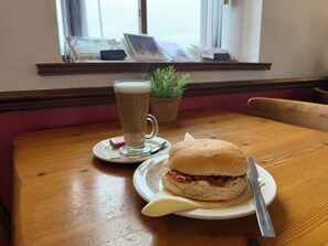 Food and drink - Craven Heifer  (Skipton)