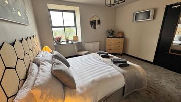 Espacio para trabajar con laptop y wifi gratis