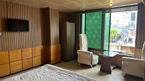 Soundproofing, iron/ironing board, free WiFi - Baoo Jee Hotel  (Islamabad)