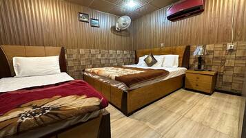 Soundproofing, iron/ironing board, free WiFi