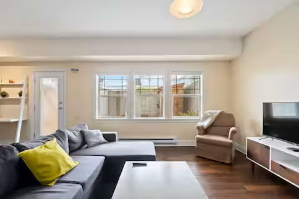 Cozy 1br Guest Suite White Rock - White Rock