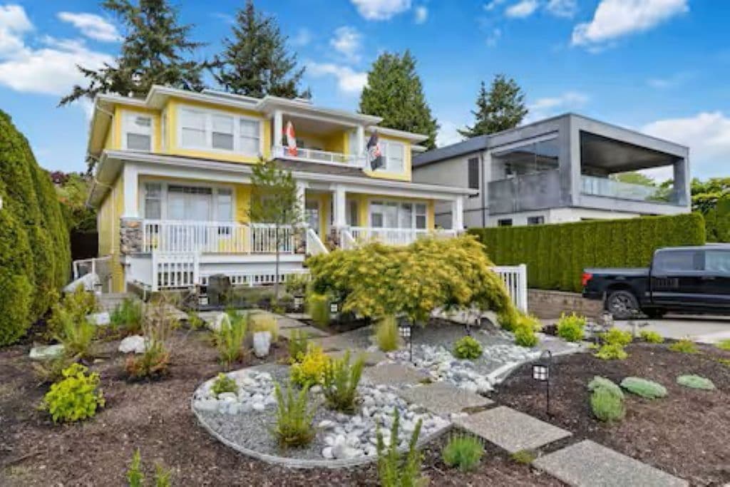 المنش أة من الخارج