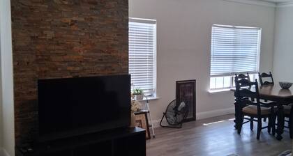 Modern 2 bedroom with 2 fire places and a 9 mile walking/biking trail