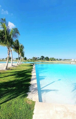 Villa, 4 slaapkamers, privézwembad | Zwembad | Een buitenzwembad