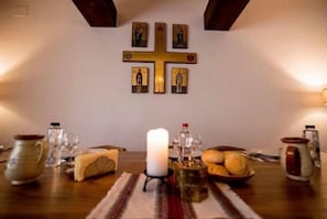 Dining - Casa de Oaspeți Sfântul Nicolae (Iași)