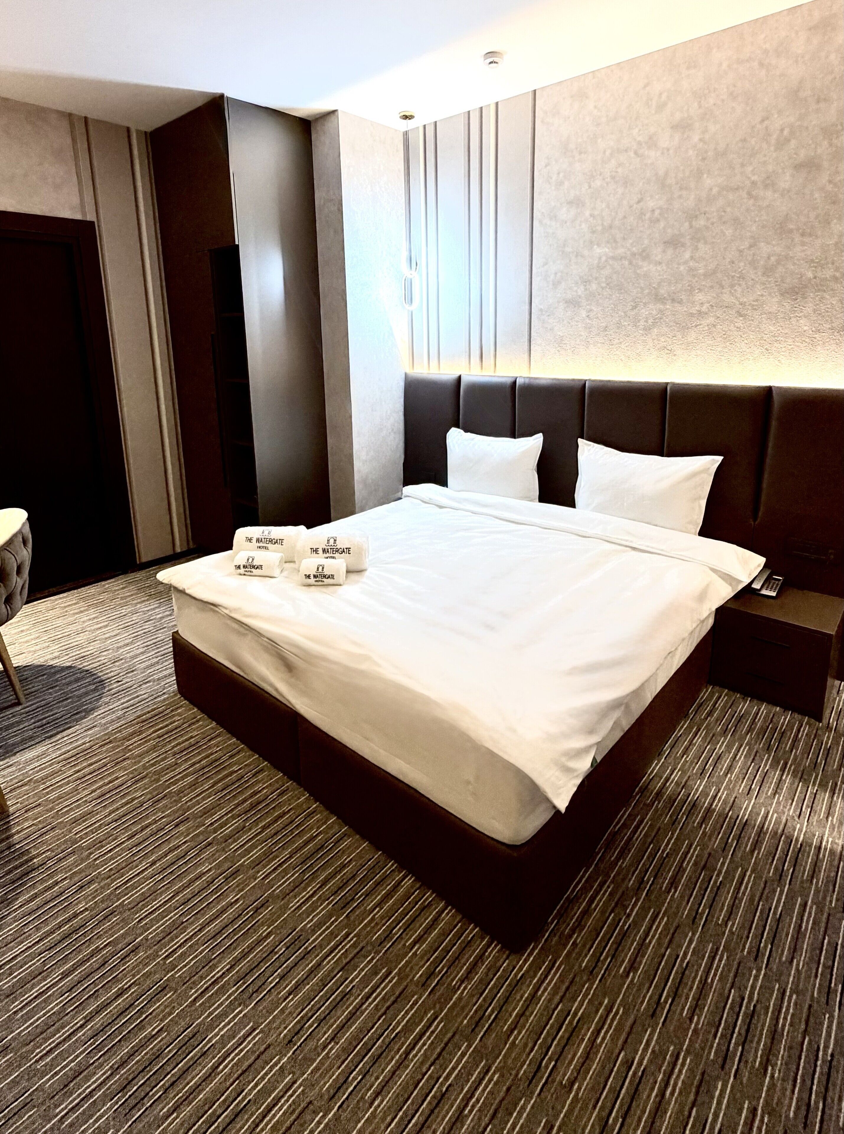 Chambre Économique | Minibar, coffres-forts dans les chambres, bureau