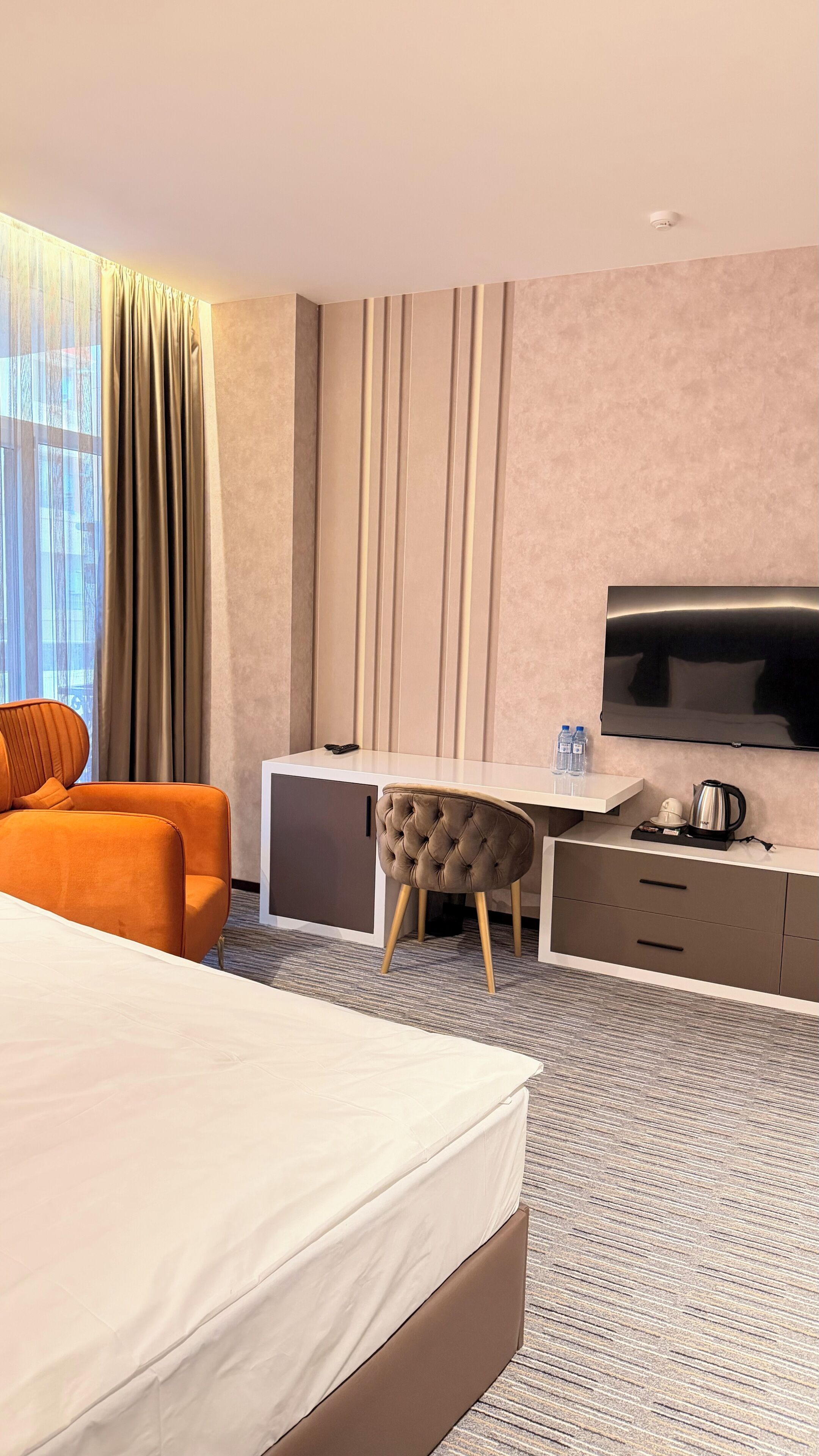 Chambre Supérieure | Minibar, coffres-forts dans les chambres, bureau