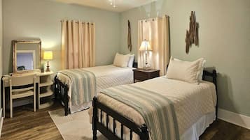 2 bedrooms, internet, bed sheets